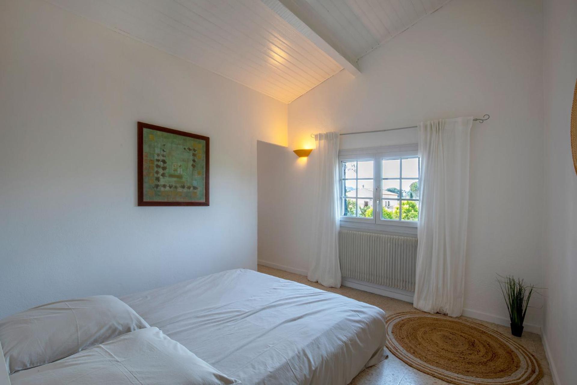 Villa Lumineuse Avec Piscine Chambres Ou Villa Saint-Georges-dʼOrques Eksteriør billede