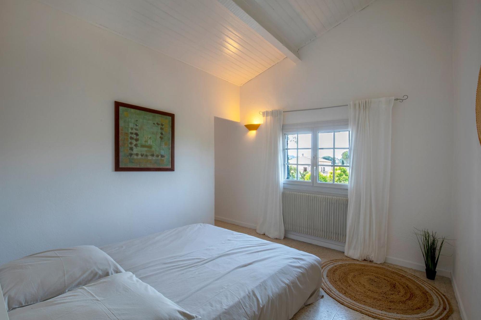 Villa Lumineuse Avec Piscine Chambres Ou Villa Saint-Georges-dʼOrques Eksteriør billede